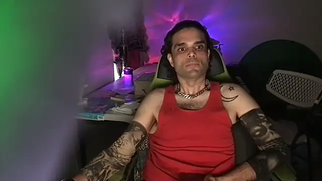 StuntingSpunMarine69 网络视讯表演