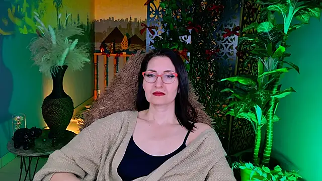 UnaTerra élő XXX-chatje