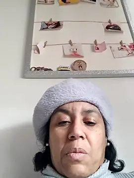 Chat XXX ao vivo de Molly_newman6