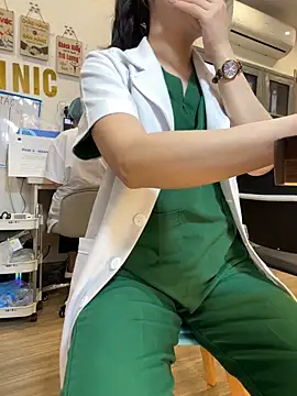 XXX chat uživo modela Clinic_Sexy