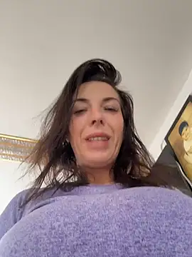 Czat XXX na żywo – Almmaxxxx