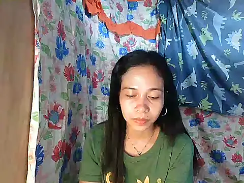 Chat +18 de PinaySkinnyGirl ao vivo