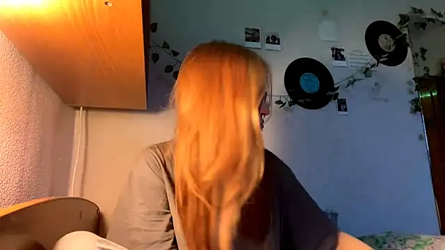 LaureenVielma's Live XXX Chat