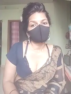 Shuttii_25 live XXX chat