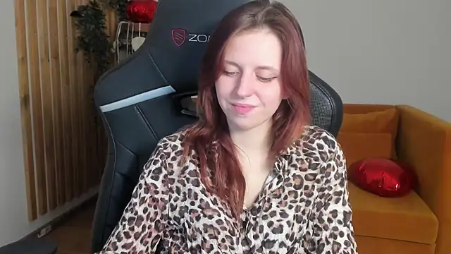 Živý XXX chat FreyaVey