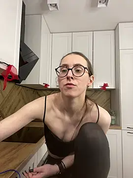 Czat XXX na żywo – MartiniiSelenna