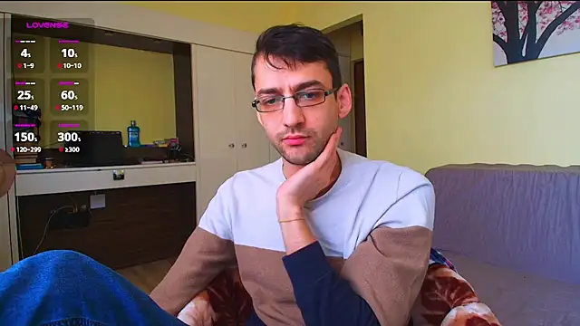 HungEddy 在線直播表演