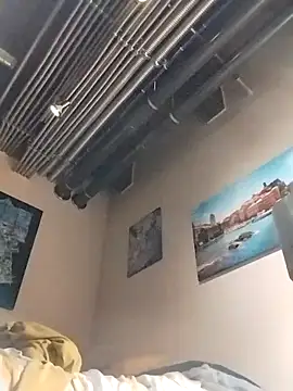 XXX chat uživo modela eatmeplease44