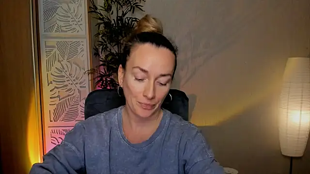 Czat XXX na żywo – RebeccaMartinez