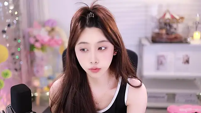 แชท XXX สดของ SleepArtist