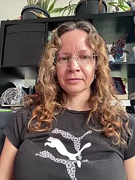 Chat +18 de AnnikaRose ao vivo