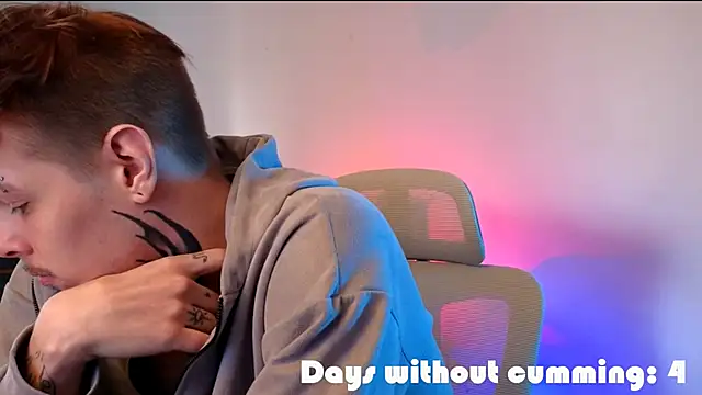 DENIS_HEREのライブXXXチャット