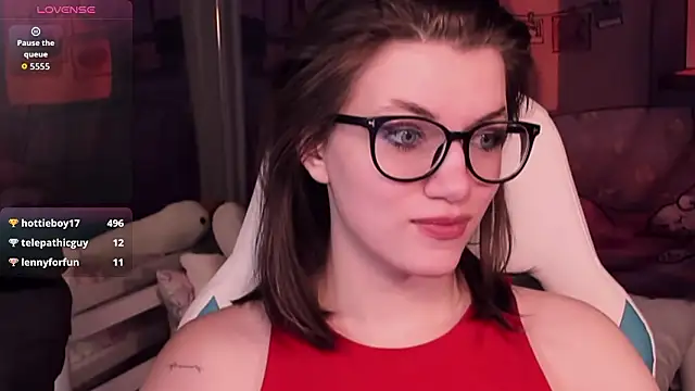 دردشة CathyAdams الجنسية المباشرة