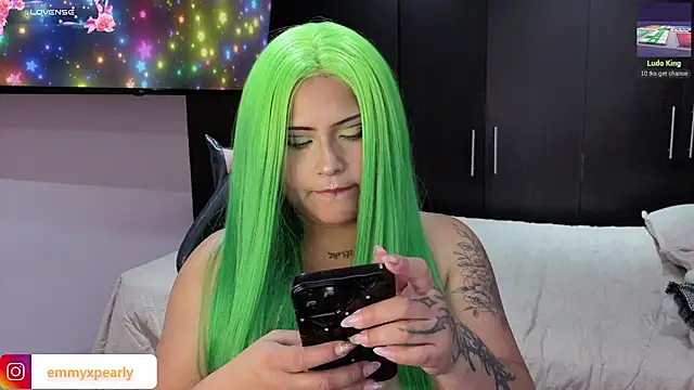 Show de emyxpearly na webcam