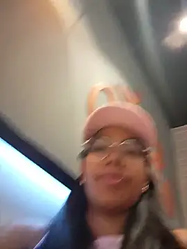 SheenaBrooke 现场XXX聊天