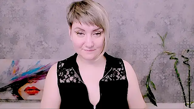 Djullia 라이브 XXX 채팅