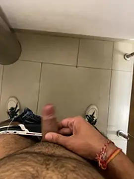 par_0111's Webcam Show