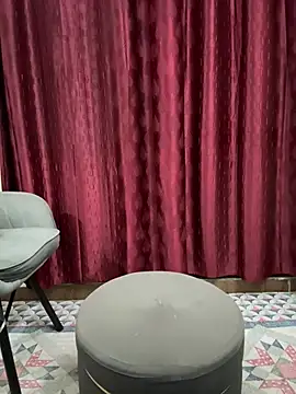 Chat +18 de sassygirl4141 ao vivo