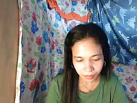 PinaySkinnyGirl Chat XXX live