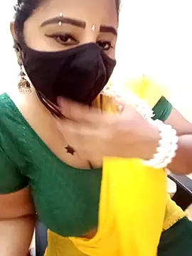 tamil_Vennila's Live XXX Chat