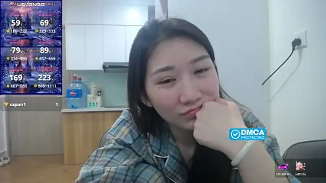 แชท XXX สดของ Asiagirll