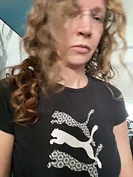 Онлайн чат XXX AnnikaRose