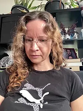 AnnikaRose: онлайн-секс-чат