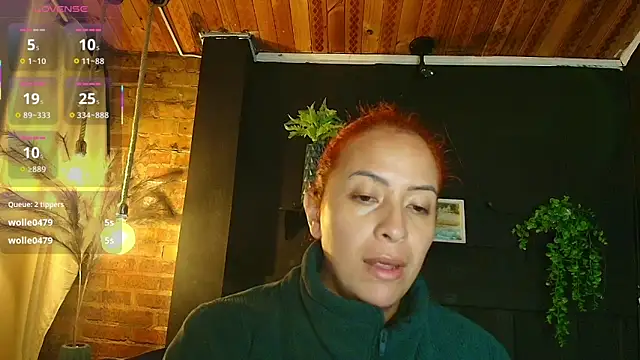 sahra_taylor_ Show in webcam