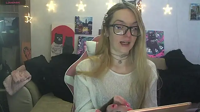 SecretSophia: απευθείας συνομιλία ΧΧΧ