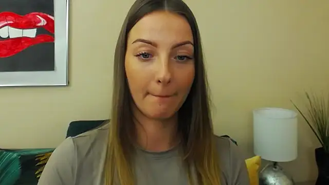 دردشة NatalieSexy الجنسية المباشرة