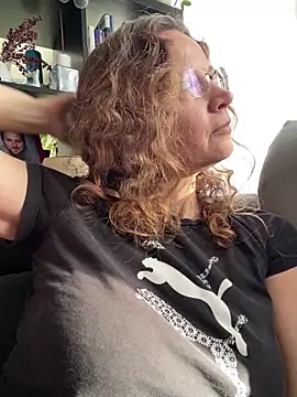 AnnikaRose live XXX chat