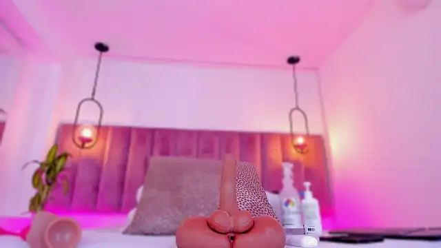 XXX chat uživo modela babepolly