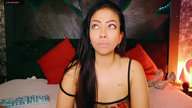 ElyaQuinn Live XXX-chat