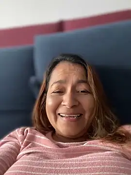 Chatroom XXX en direct de Jlo_69