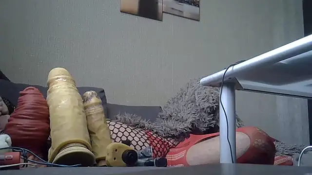 Pokazy przed kamerką – FISTCAMM