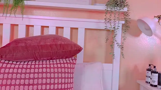 KendalMilleer élő XXX-chatje