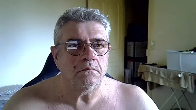 دردشة _hippo_ الجنسية المباشرة