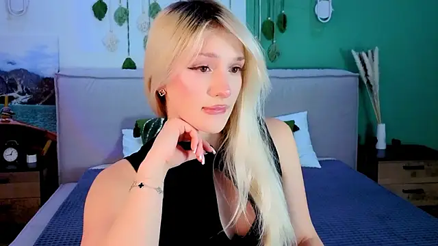 SugarWhisperのライブXXXチャット