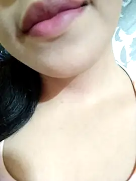 Živý XXX chat Anki-doll