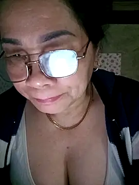 small-house123 – Naživo XXX chat