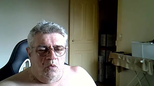 XXX chat uživo modela _hippo_