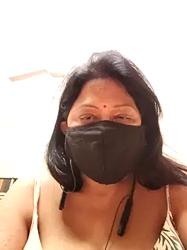 Show modela Royal_BhabhiSc na web-kameri