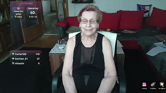 HeisseomaOriginal élő XXX-chatje