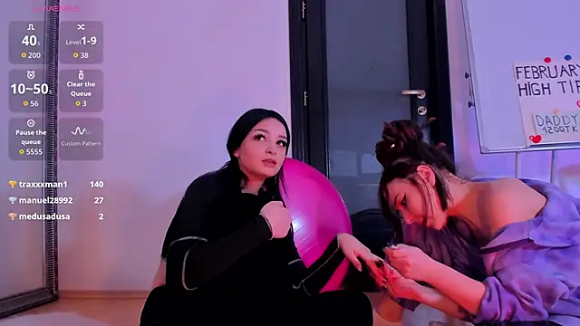 Peanaughty Show Webcam