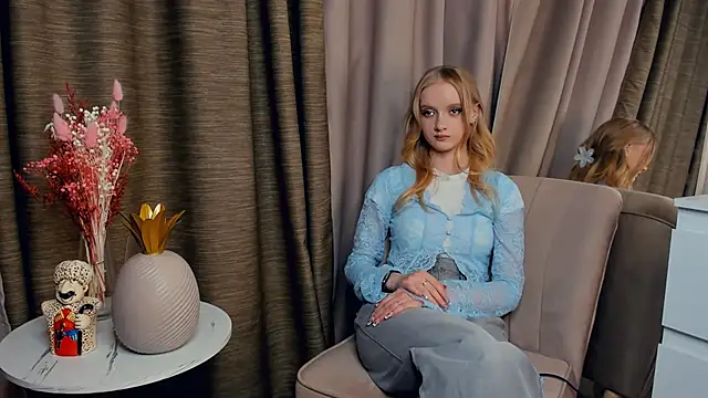 ErinnStandifer's Webcam Show