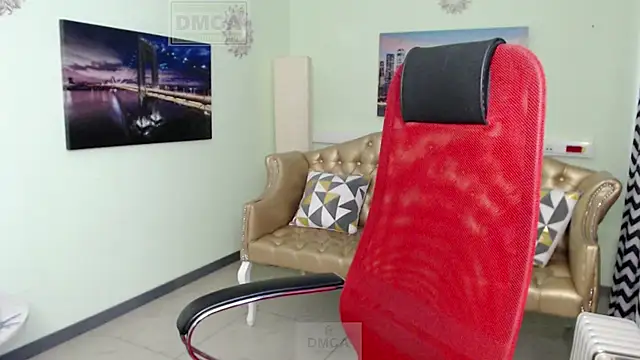 แชท XXX สดของ Lily_flower7