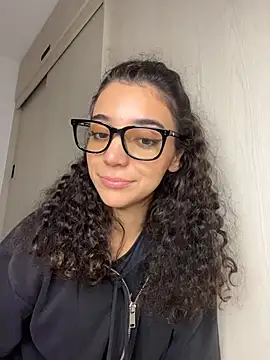 uniquerossie লাইভ XXX চ্যাট