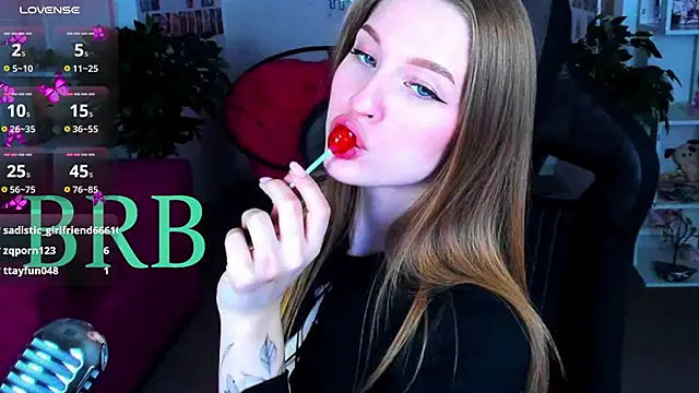 XXX chat uživo modela CuteMousee