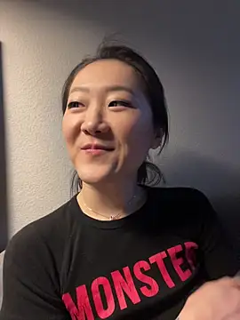 AikoYamada লাইভ XXX চ্যাট