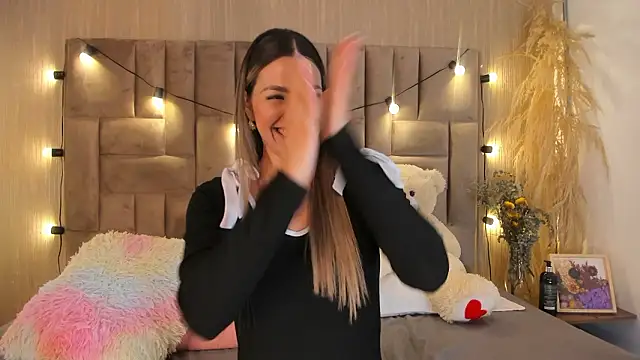 Chatroom XXX en direct de ClaradelMar